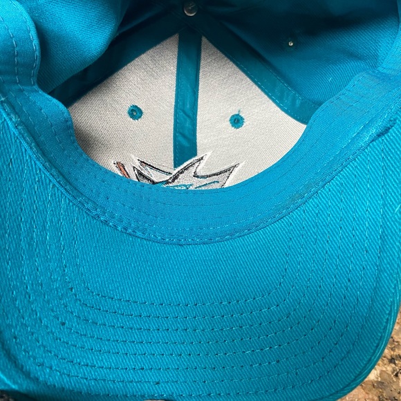 Reebok San Jose Sharks Men’s L/XL Teal Pro Fit Baseball Hat Hockey 90s Y2K - Picture 4 of 6